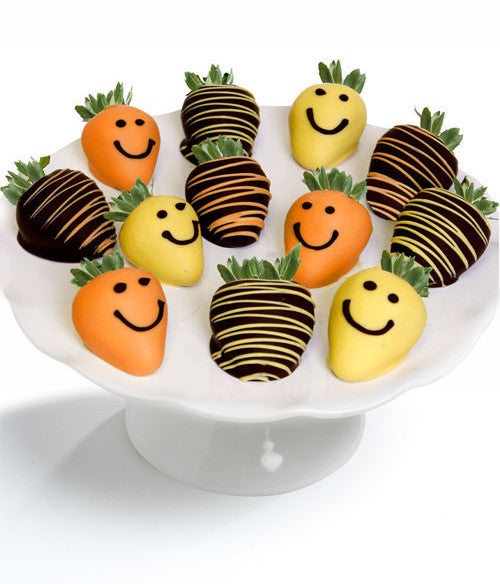 Smile Chocolate Covered Strawberries - Chocolate Covered Company®